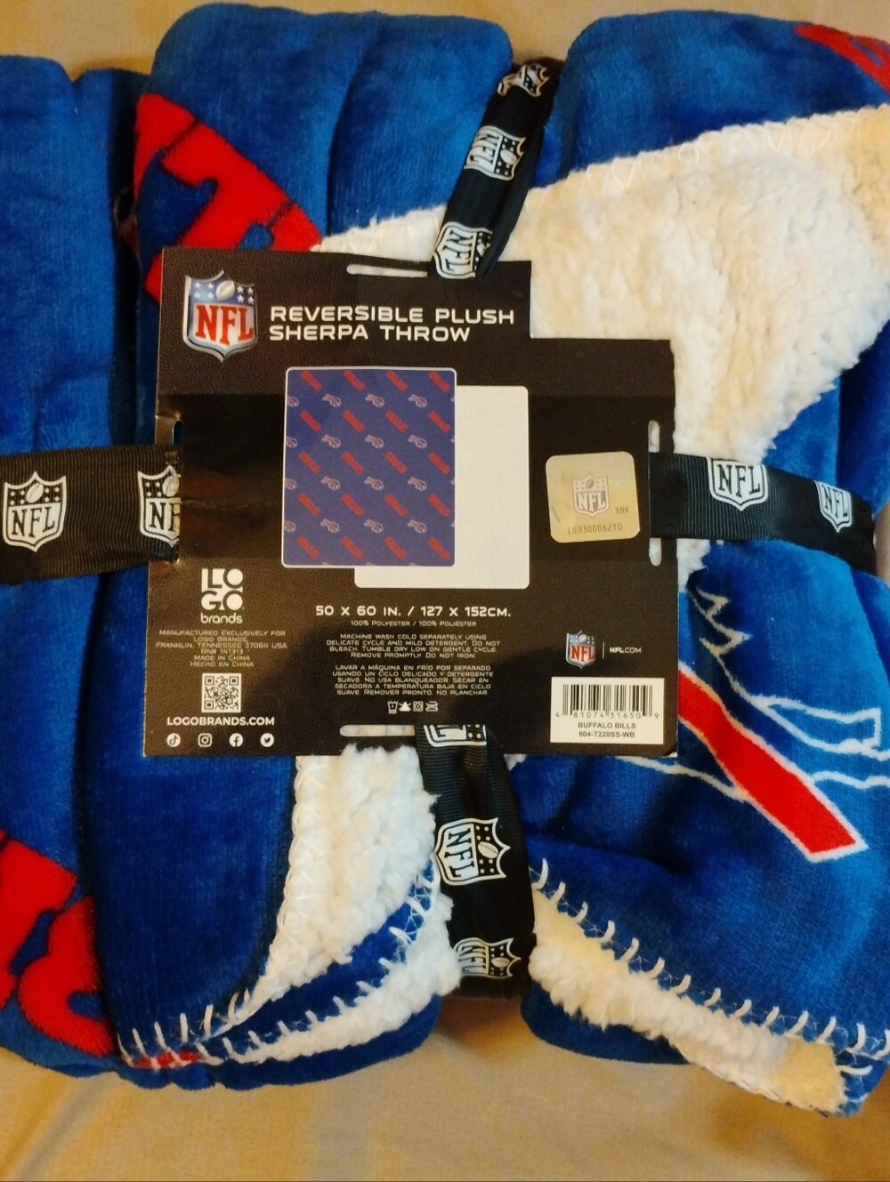 NWT Official NFL Buffalo Bills Reversible Plush Sherpa Throw Blanket - 50" x 60"